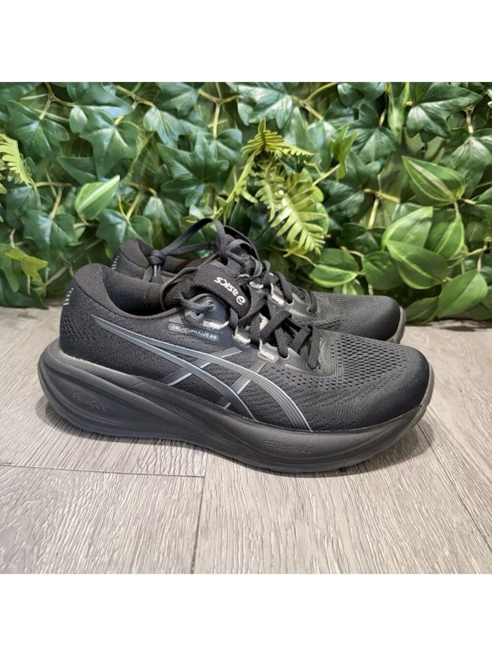 Asics Gel-Cumulus 28 Womens Size 7.5 Blue White Athletic Running Shoes Sneakers